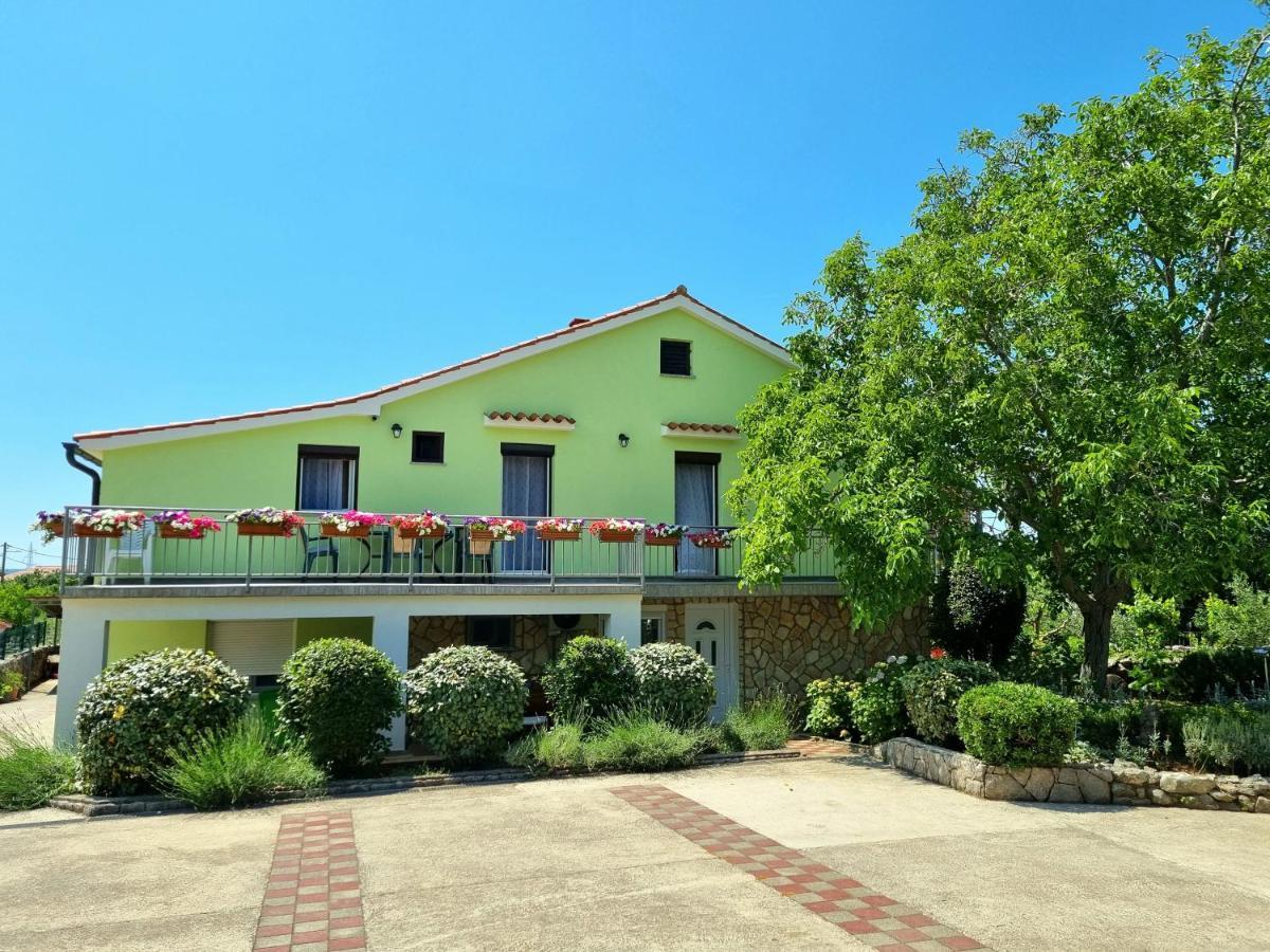 Apartment Deni Skrbčići Екстериор снимка